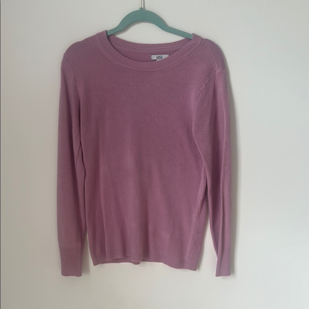 Women's Lavender Sweater